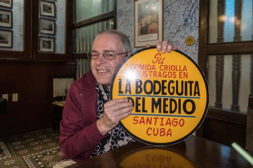 Santiago de Cuba - Der Autor in der Bodeguita del Medio