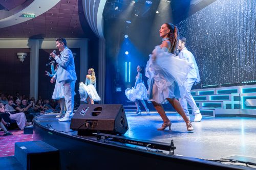 MSC Opera: Show im Theater