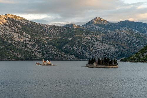 Einfahrt in die Bucht von Kotor