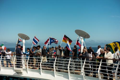 Flaggenparade auf der Jewel of the Seas