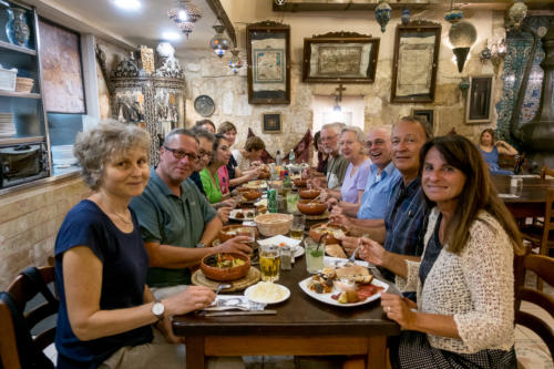 Jerusalem - Die Gruppe in der Armenischen Taverne
