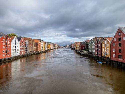 Trondheim: An der Nidelva
