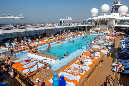 Mein Schiff 4: Außenpool